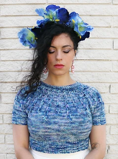 Shown with -2.5" negative ease on a 40.5" bust