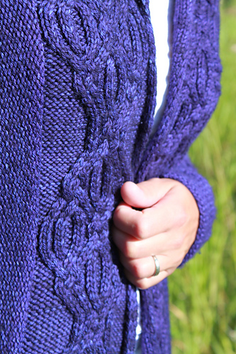 Ravelry: Radium pattern by Woolly Hooligan