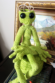 The 21mm eyes I chose as an alternate. I think I'll go with these. My Moon Sprite is being crocheted with handspun, so maybe she is a bit smaller than the pattern intended?