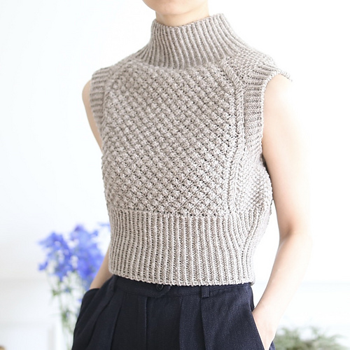 Ravelry: Chouquettes Slipover pattern by Rui Yamamuro