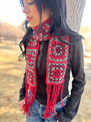 Shown in Harmony DK in Ash (A), Mulberry (B), and Dragonfruit (C)