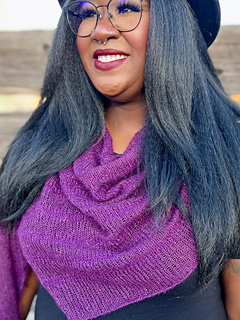 Shown in Harmony Fingering in Wisteria and Trinity Cashmere in Aubergine