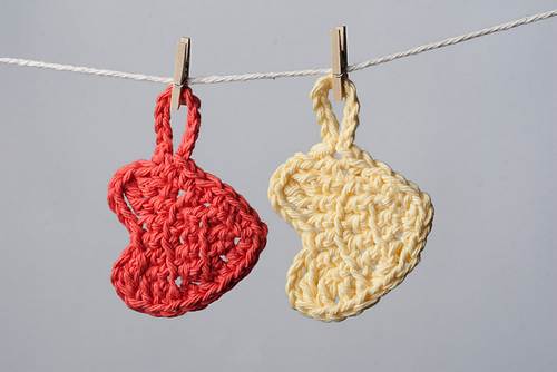 Hearts Bath Set: Scrubbie and a Soap Saver Bag photo 4