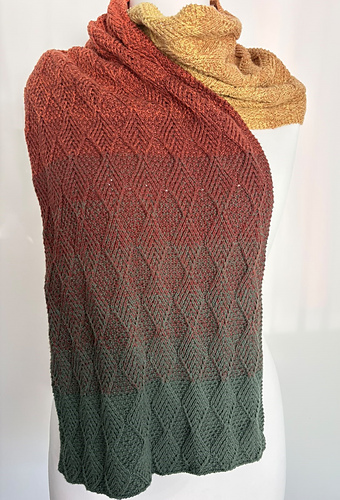 Ravelry: Autumn Breeze Scarf pattern by Nicola Green
