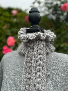 Ruffles Design Tutorial Ravelry: Vintage Ruffled Scarf pattern by Larysa Shakhrai