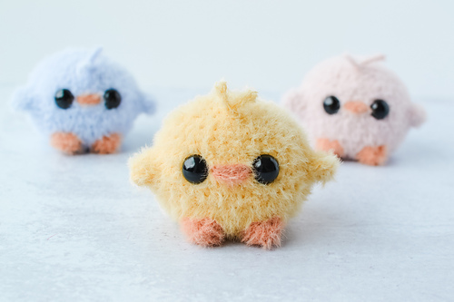 Fuzzy Pocket Chick