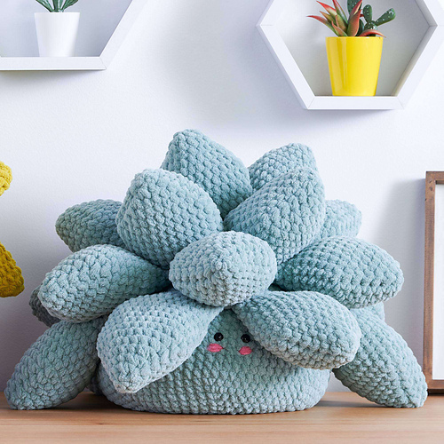 Spiky T Succulent crochet pattern by Yarnspirations