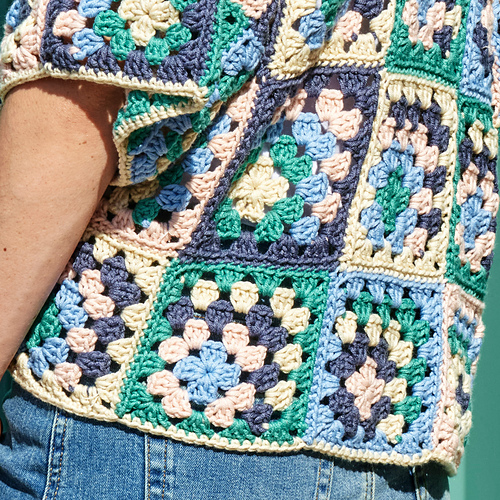 Ravelry: Granny Boxy Cardigan pattern by Yarnspirations Design Studio