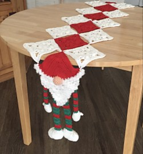 Gnome Holiday Table Runner