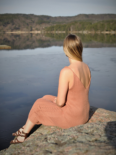 Garntopia-sommerkjole - Yndestrikk Design