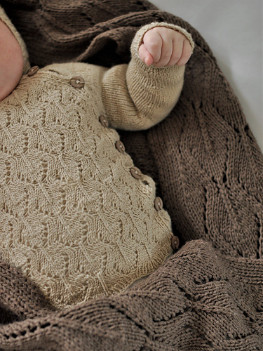 Lille spire-hentesett - Yndestrikk Design