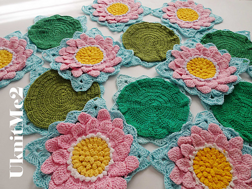 Golden Lotus Pattern Print Blanket