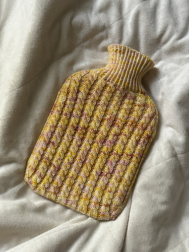 Cabled Hot Water Bottle Cover