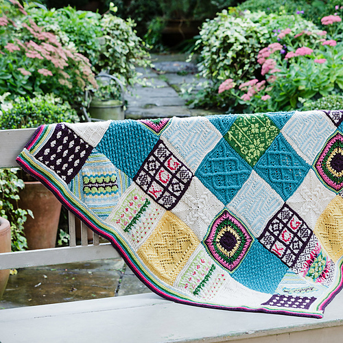 Ravelry KCG Blanket pattern by Yarn Stories