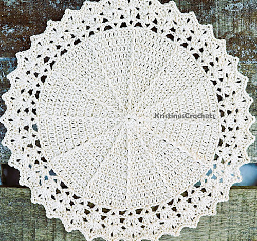 Vintage Style Doily Placemat