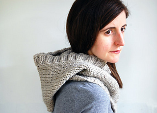 Ravelry: Chunky Hooded Cowl pattern by adKnits