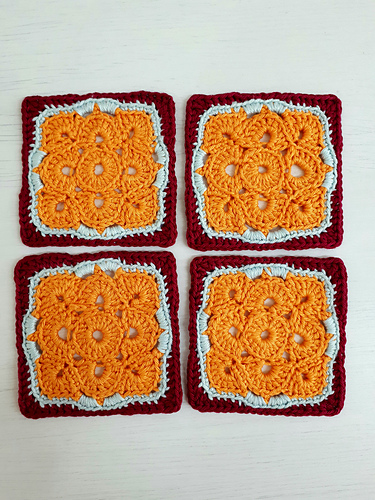 Flower Motif Square Coaster photo 1