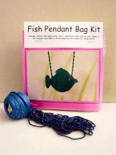 Beaded Fish Pendant Bag photo 4