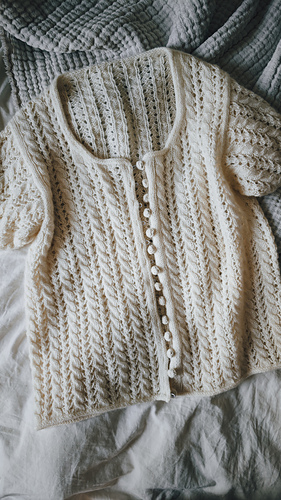 Dione Cardigan