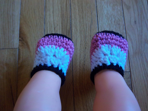 Newborn Baby Shoes and Hat photo 3