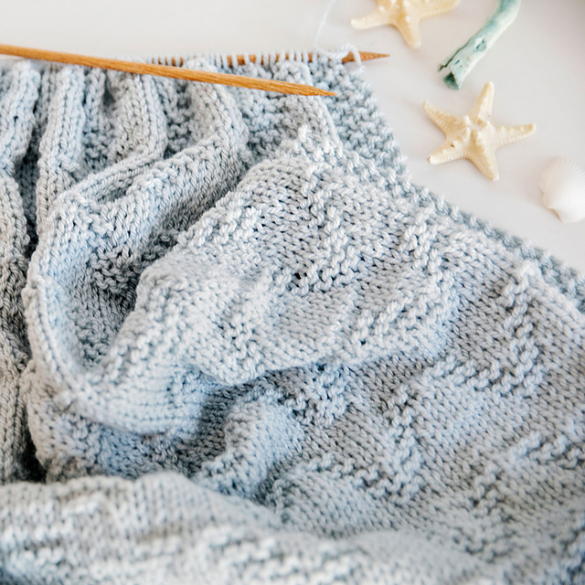 Ravelry The Seaside Baby Blanket pattern by Leelee Knits