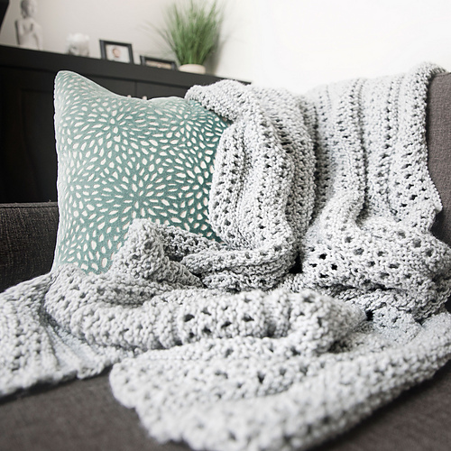 Ravelry Zen Blanket pattern by Leelee Knits