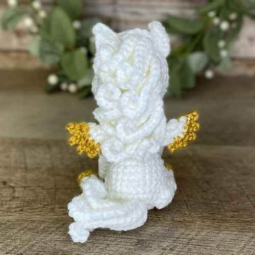 Ravelry Mini Horse Unicorn pattern by Amanda Ray