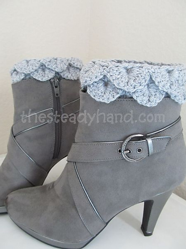 Crocodile Stitch Boot Cuff photo 1