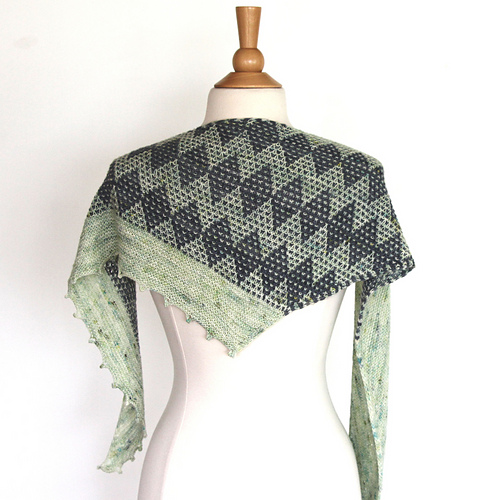 Ravelry: Columbina pattern by Ambah O'Brien