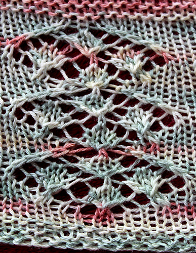 Mae Flowers Shawl photo 3