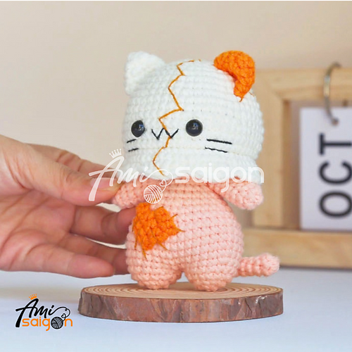 Halloween Hello Kitty Ghost