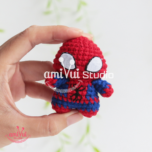 Spiderman Hero Keychain