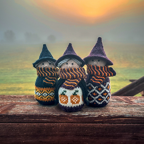 Colorwork Halloween Witch