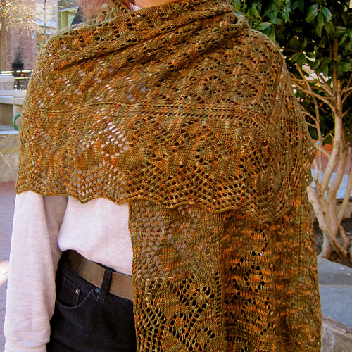 Ravelry: Mrs. Montague's Wide Bordered Lace Wrap pattern by Linda