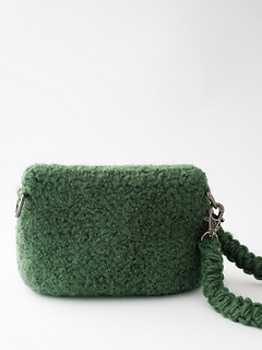 Kataja clutch from back