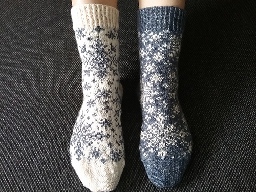 Ravelry: Arctic Blizzard pattern by Katrine Birkenwasser