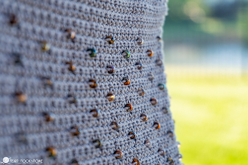 Cross-Body Bead Bag photo 10