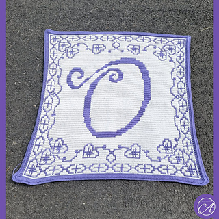 Mosaic sample crocheted by Darcie Russell