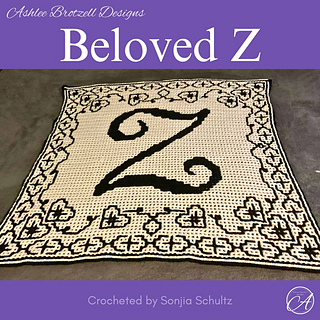 Interlocking crochet sample crocheted by Sonjia Schultz