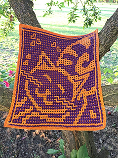 Interlocking crochet by Maja Serec