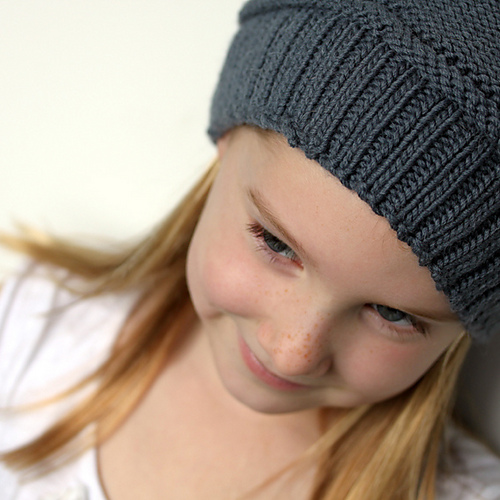 Ravelry: Hagi pattern by Kirsten Johnstone