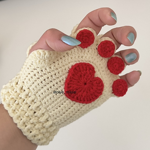 Cat Pawed Fingerless Gloves