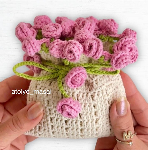 Rose Bouquet Drawstring Pouch photo 2