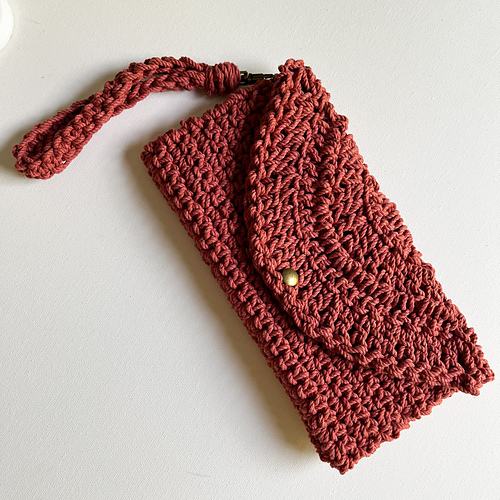 CRESCENT CLUTCH SHOULDER BAG LOOM TO TOMB