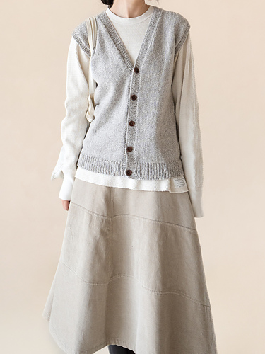Ravelry: Simply Denim Basic Open Vest pattern by Daeri Kim (Banul)