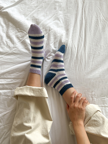 Satin Merino Wool Striped Socks