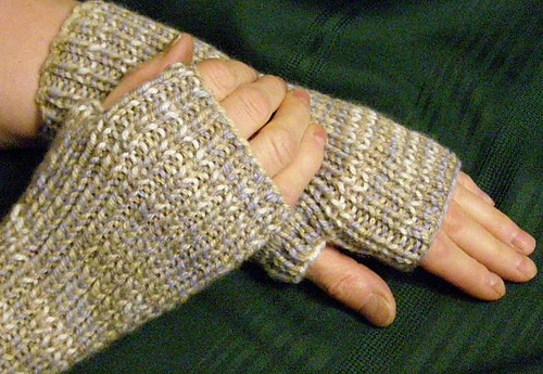 Fingerless Mitts photo 2