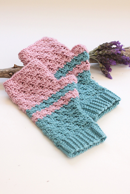 Hazy Days Wristwarmers