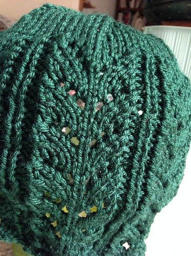 Lacy Leaf Hat & Mittens photo 3