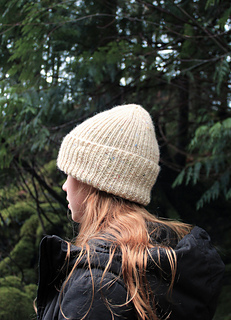 Aran weight version knit in Sandnes Garn Peer Gynt held with Sandnes Garn Alpakka Følgetråd.